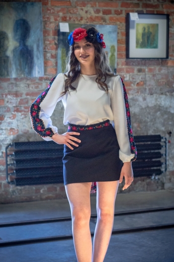 32